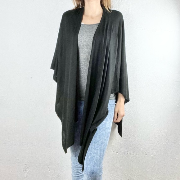 🖤♠️ Black Lightweight Thin Knit Shawl Wrap - Picture 11 of 11